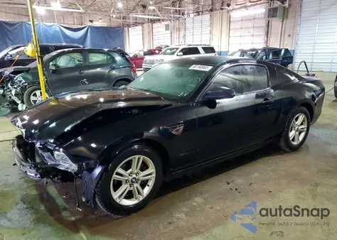 2014 Ford Mustang из США, поврежденный, VIN 1ZVBP8AM4E5263085